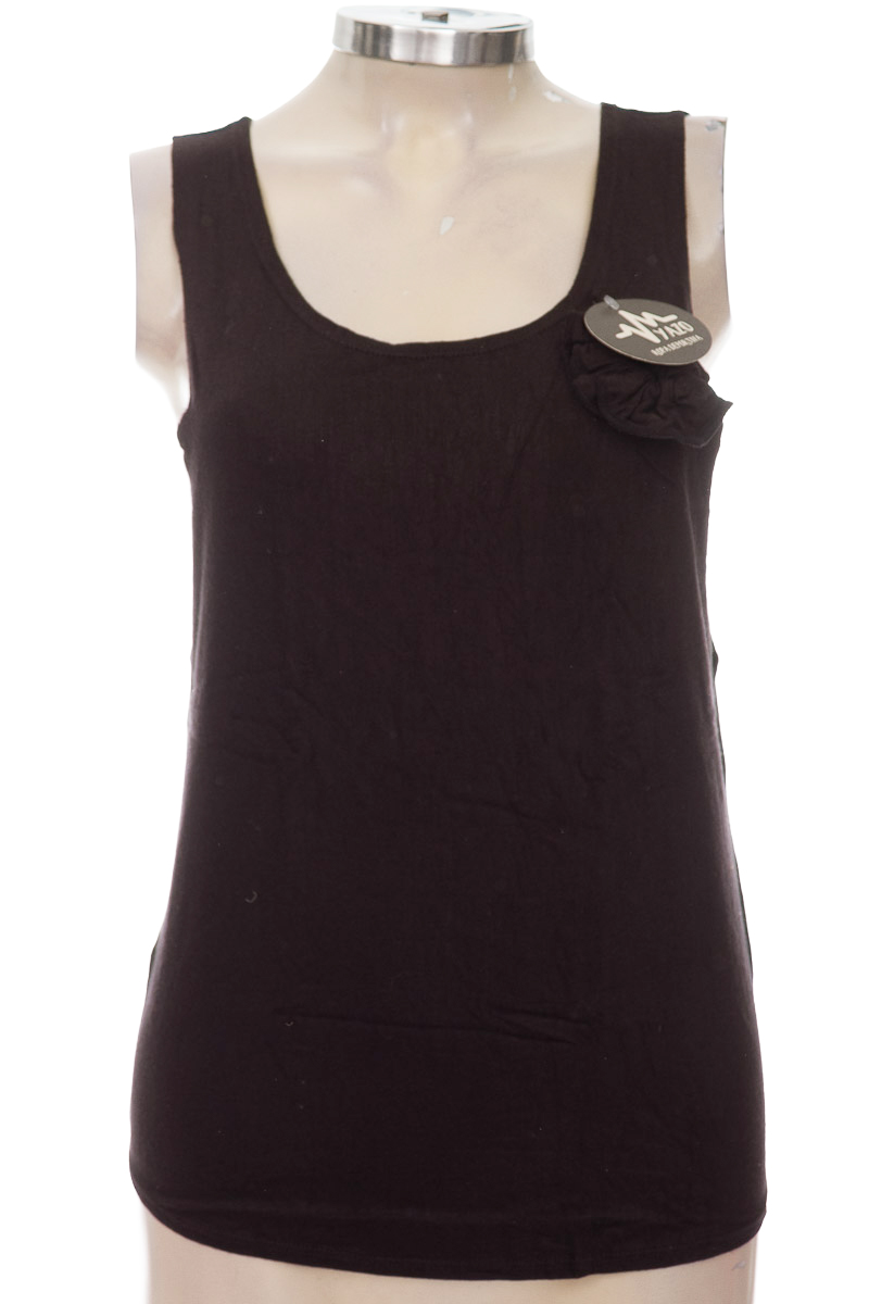 Top / Camiseta color Negro - Yazo