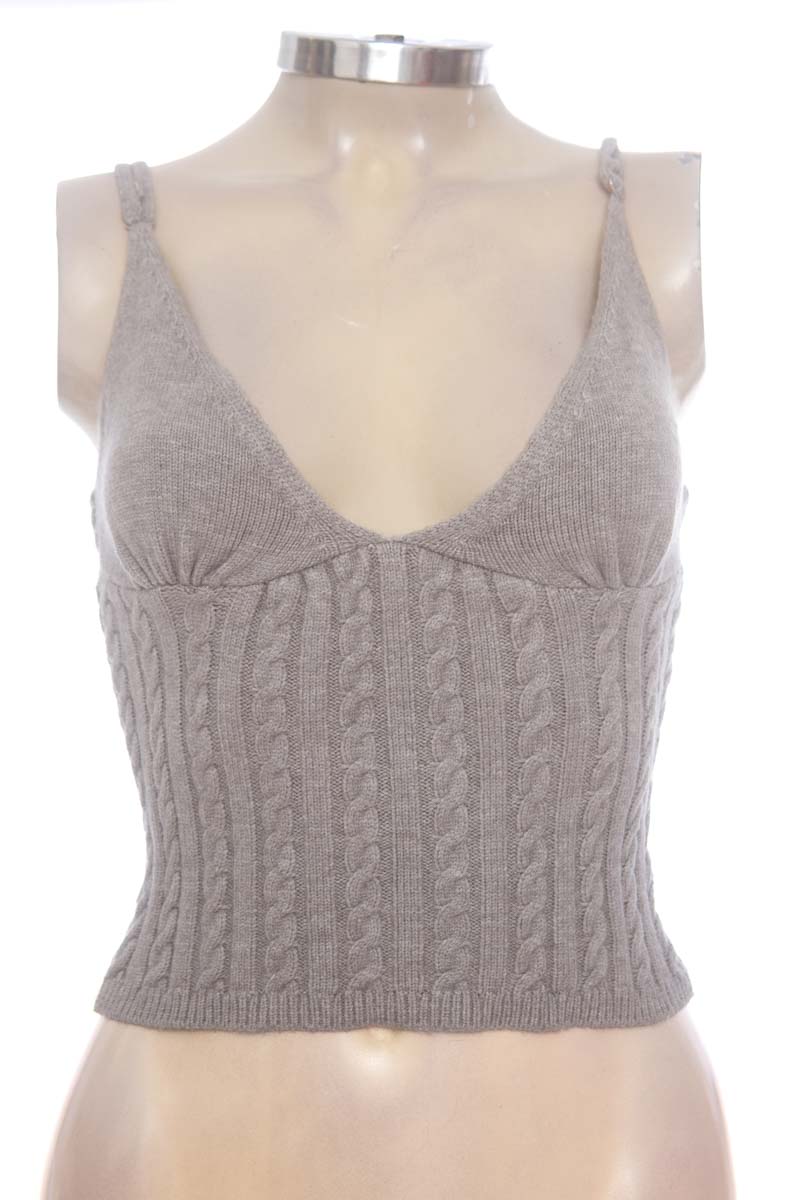 Top / Camiseta color Gris - Forever 21