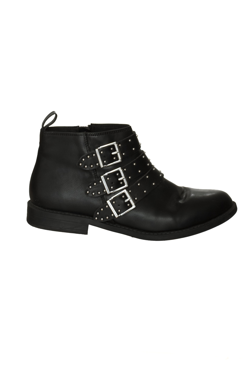 Zapatos color Negro - Divided by H&M