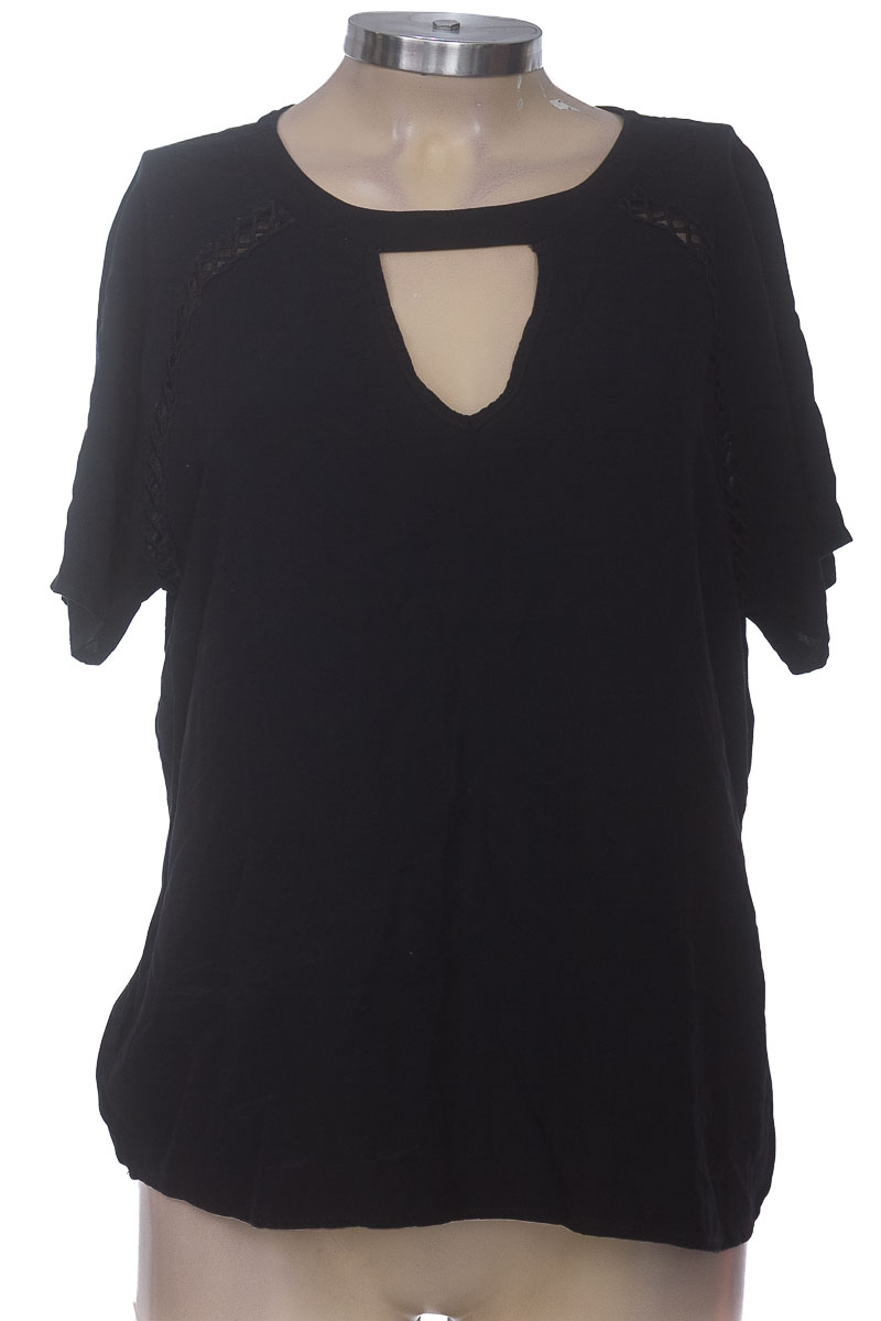 Blusa color Negro - Leonisa