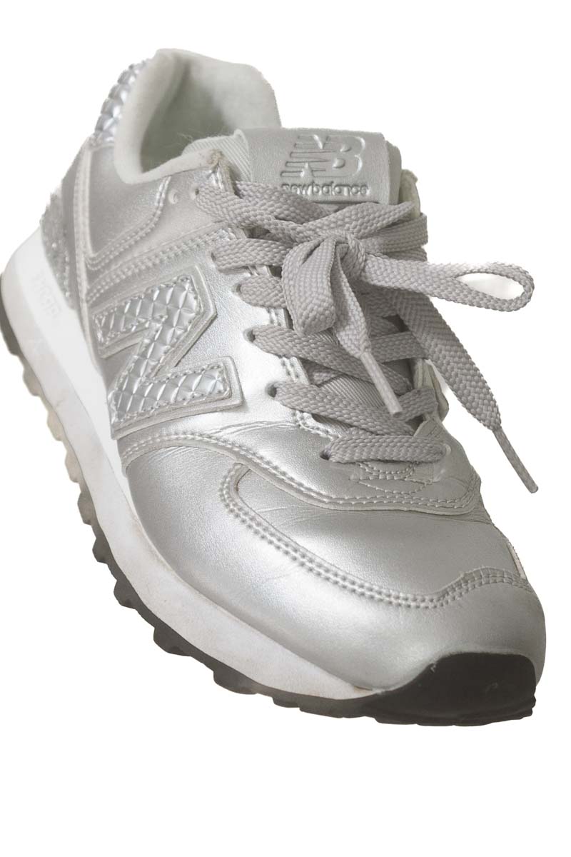 Zapatos color Plateado - New Balance