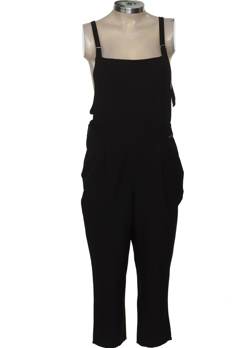 Vestido / Enterizo color Negro - KatRosé