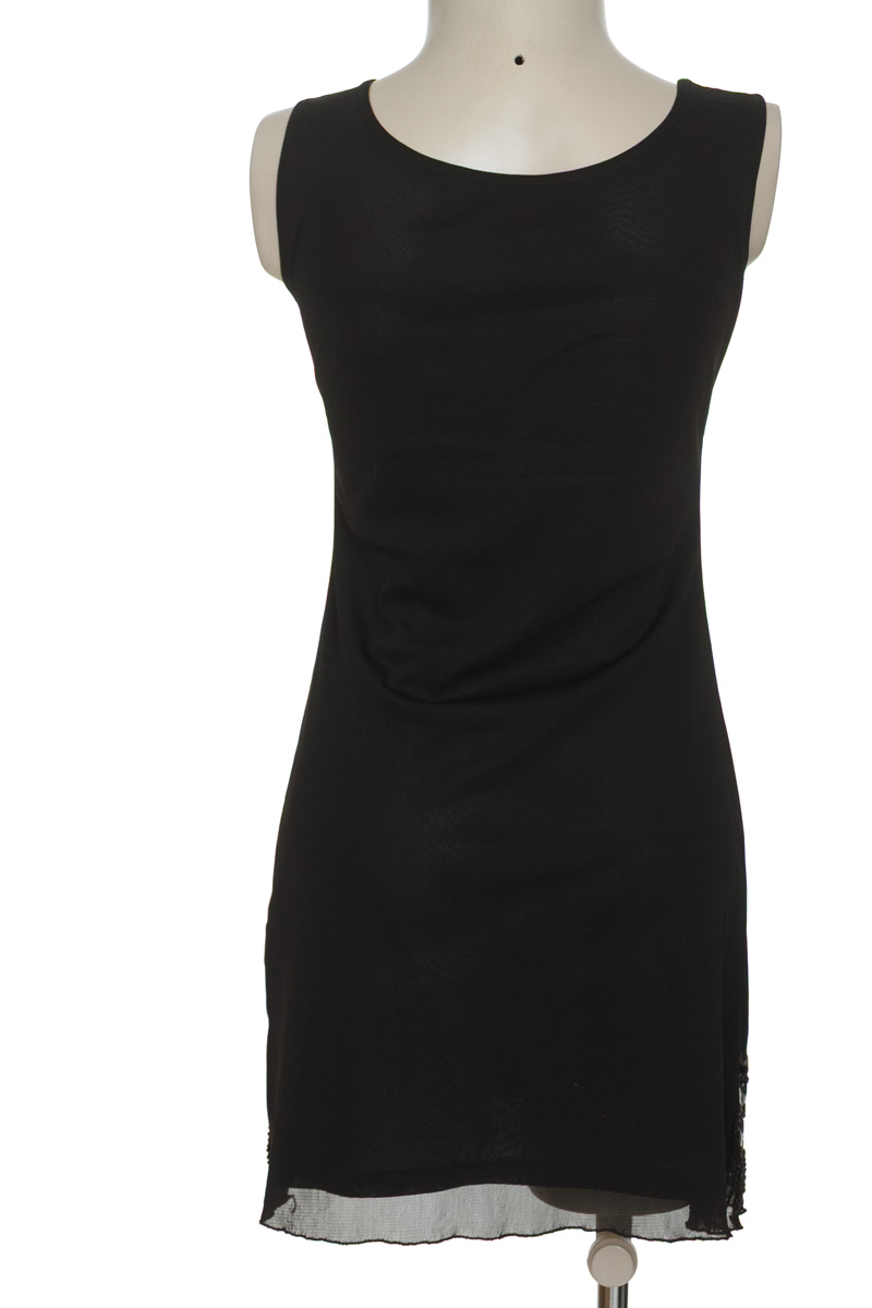 Vestido / Enterizo color Negro - Compulsiva