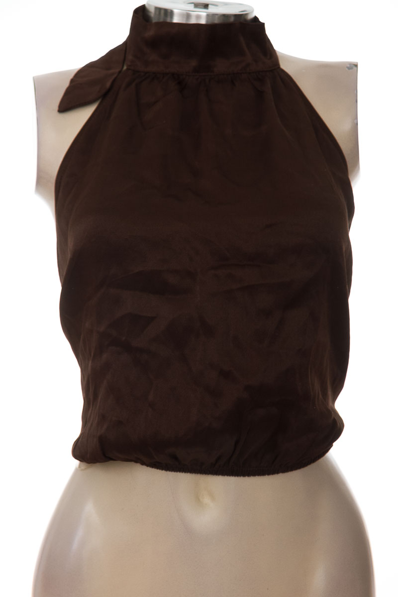 Top / Camiseta color Café - Studio F