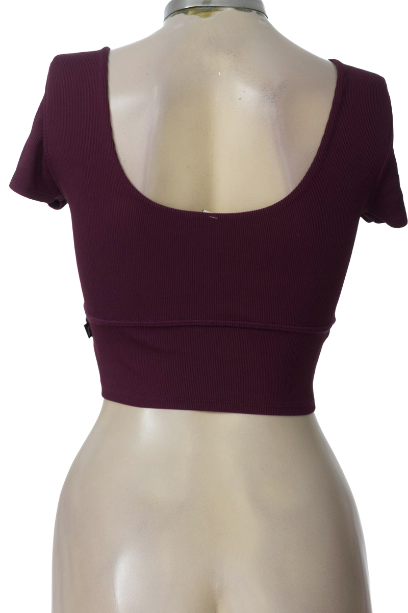 Top / Camiseta color Morado - Racketball