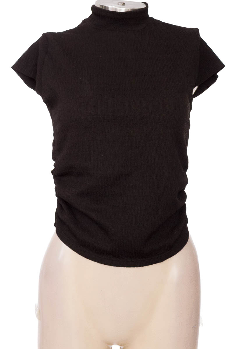 Top / Camiseta color Negro - Eva Castillo