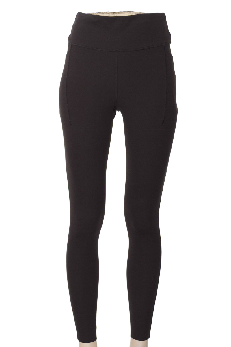 Ropa Deportiva / Salida de Baño color Negro - H&M