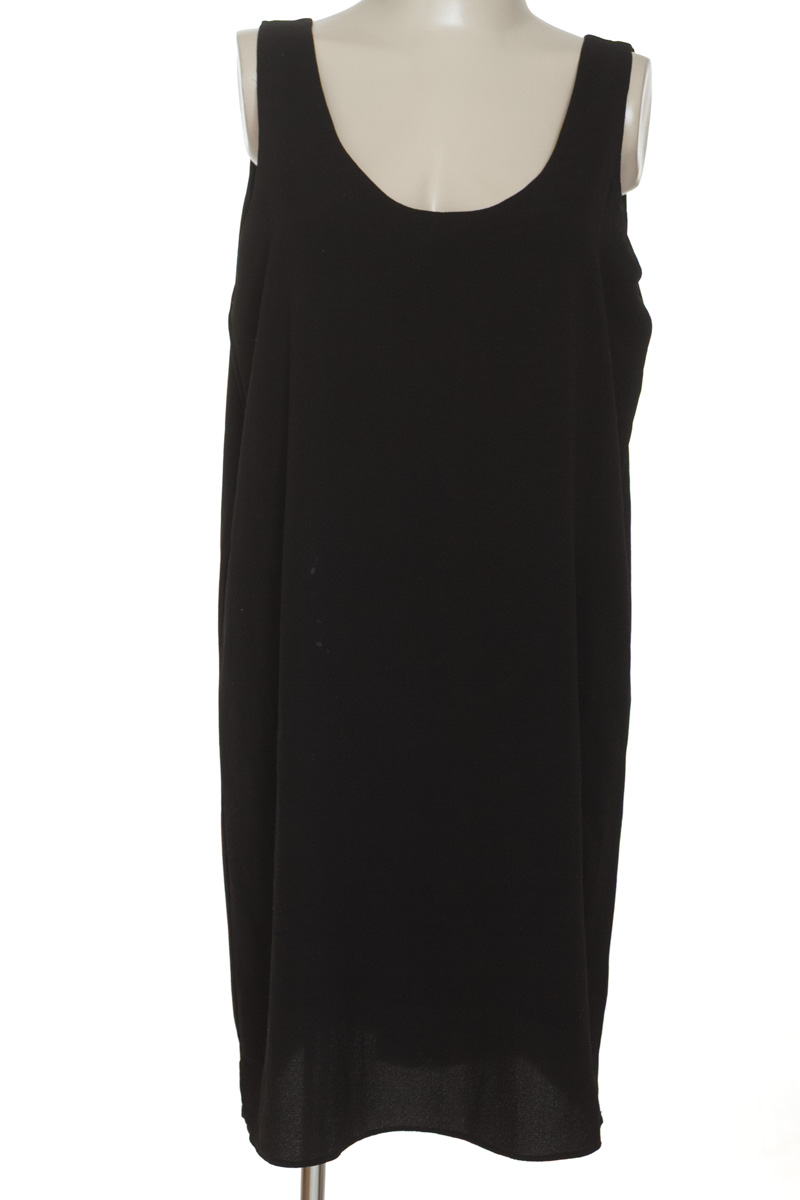 Vestido / Enterizo color Negro - MNG