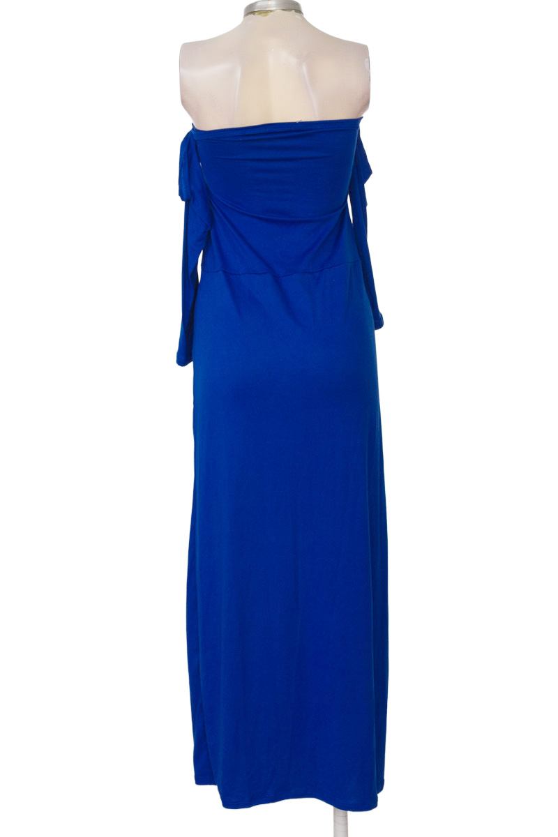 Vestido / Enterizo color Azul - Closeando