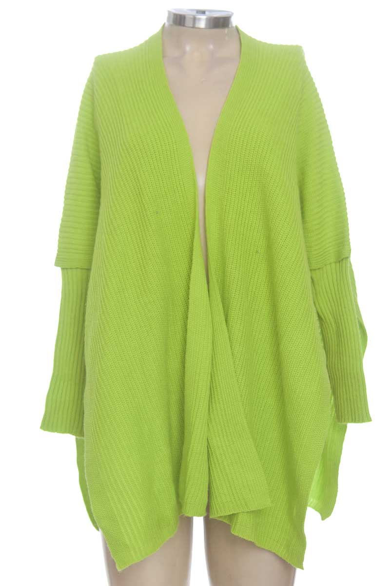 Sweater color Verde - Closeando