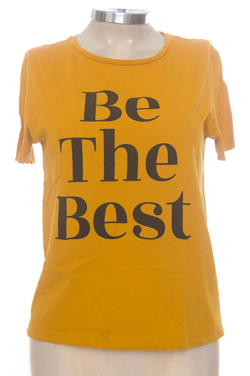 Top / Camiseta color Mostaza - MNG