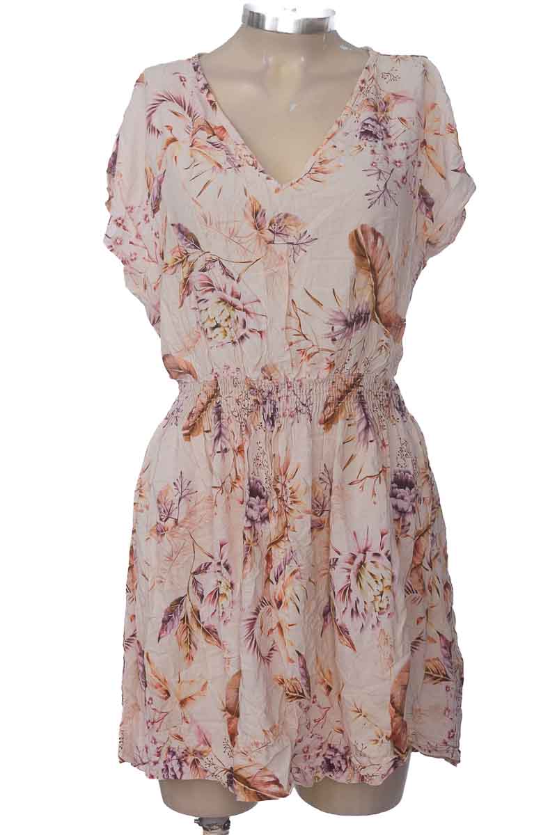 Vestido / Enterizo color Rosado - Bronzini