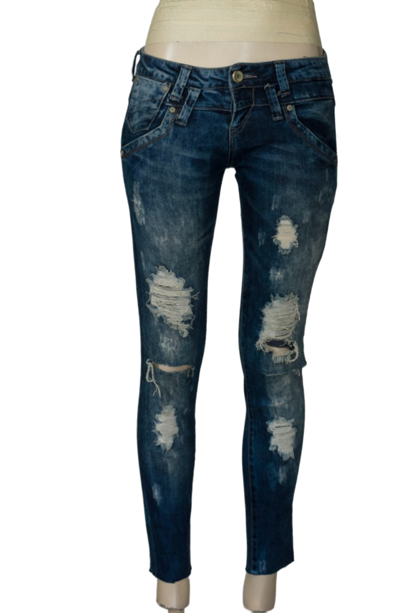 Pantalones color Azul - Zara