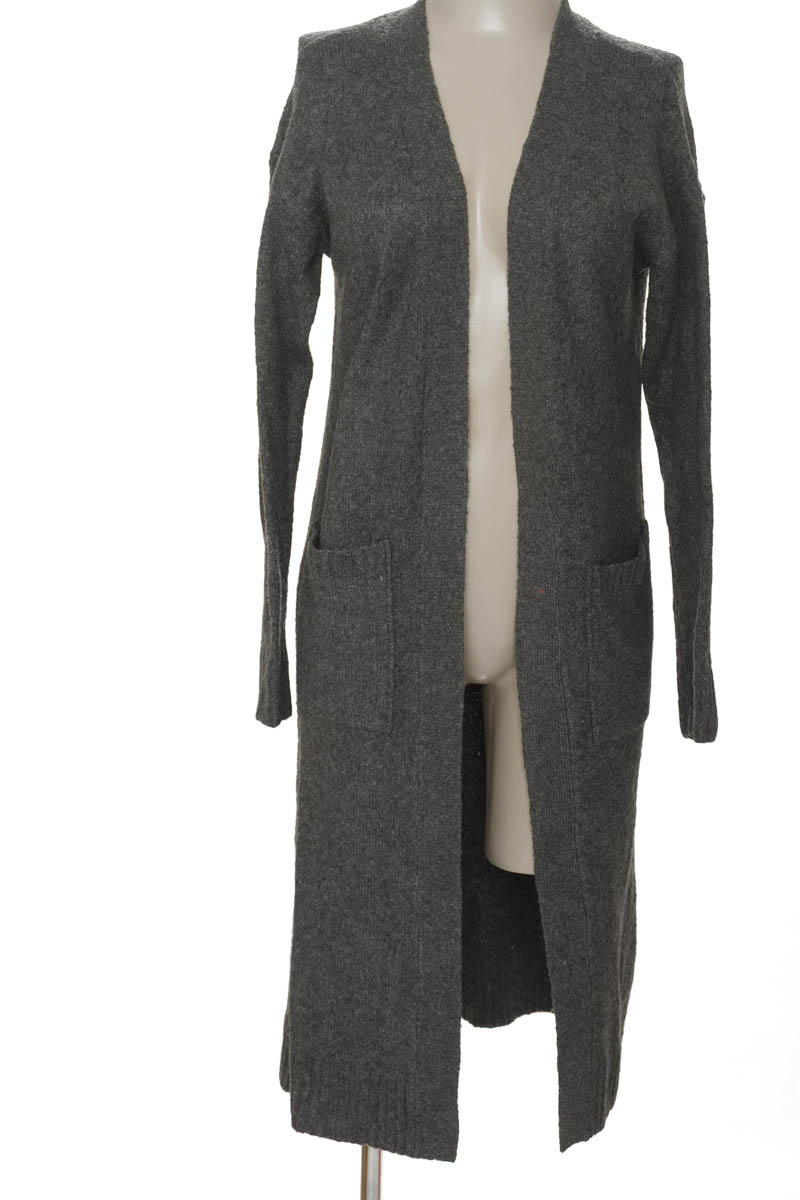 Sweater color Gris - Lefties