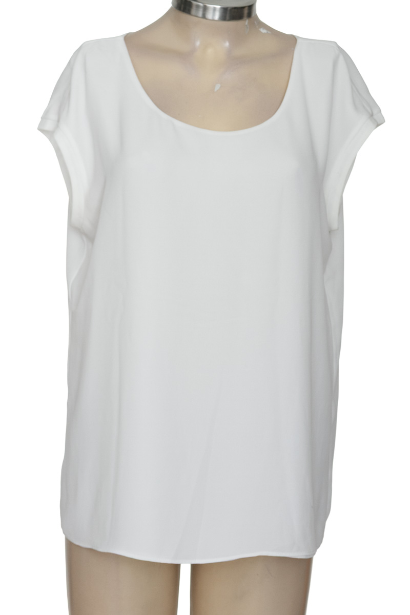 Blusa color Blanco - Closeando