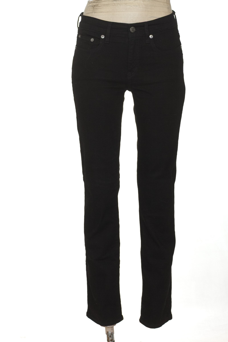 Pantalones color Negro - GAP