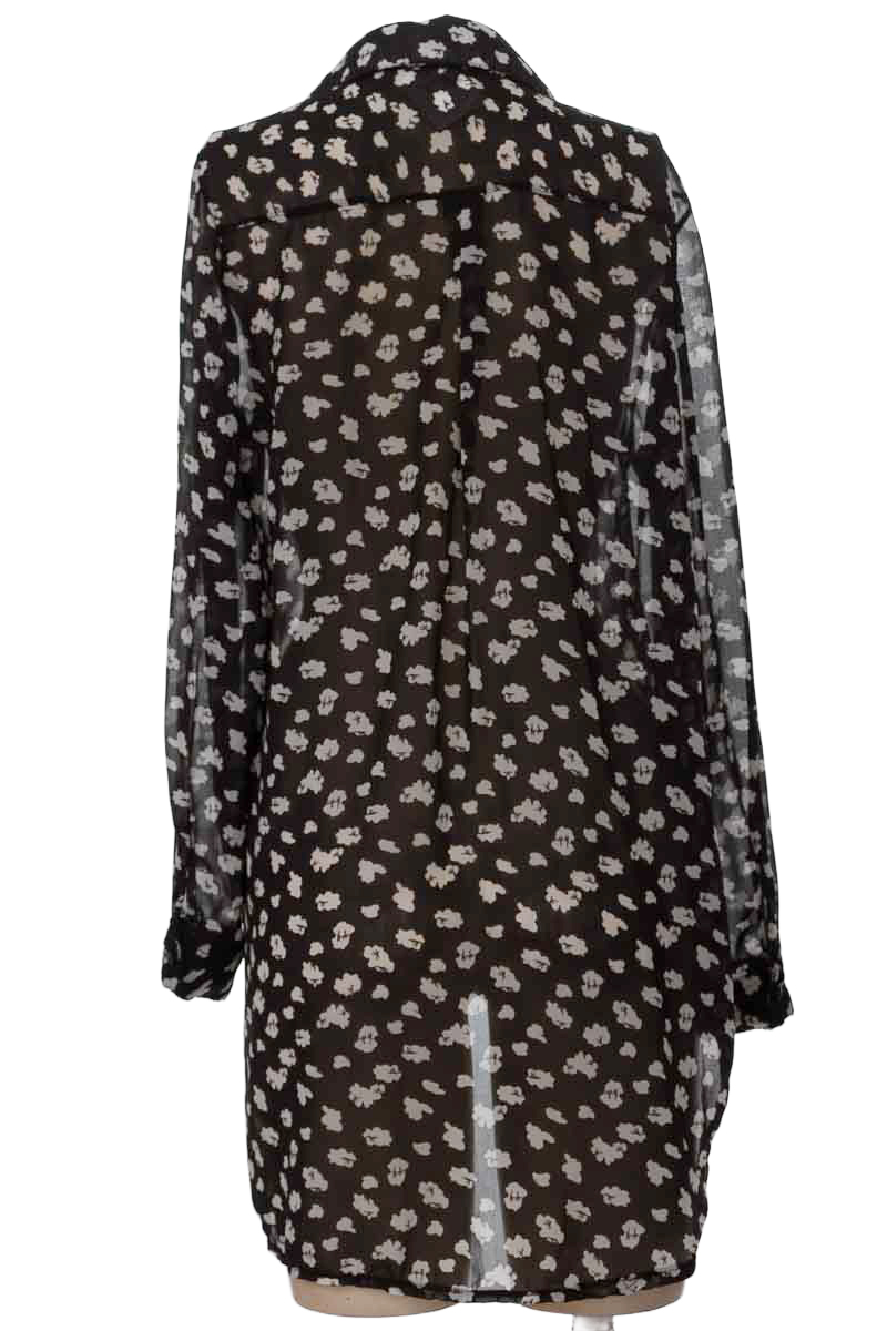 Blusa color Negro - Closeando