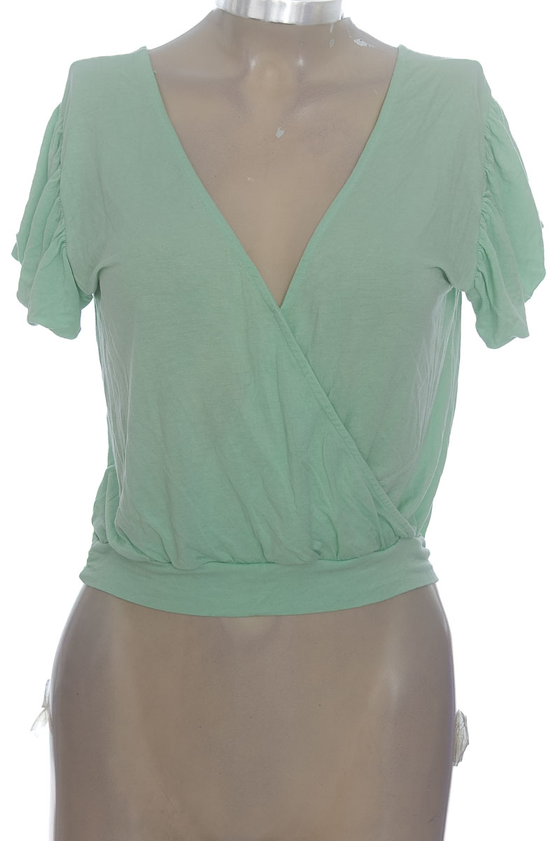 Top / Camiseta color Verde - Closeando