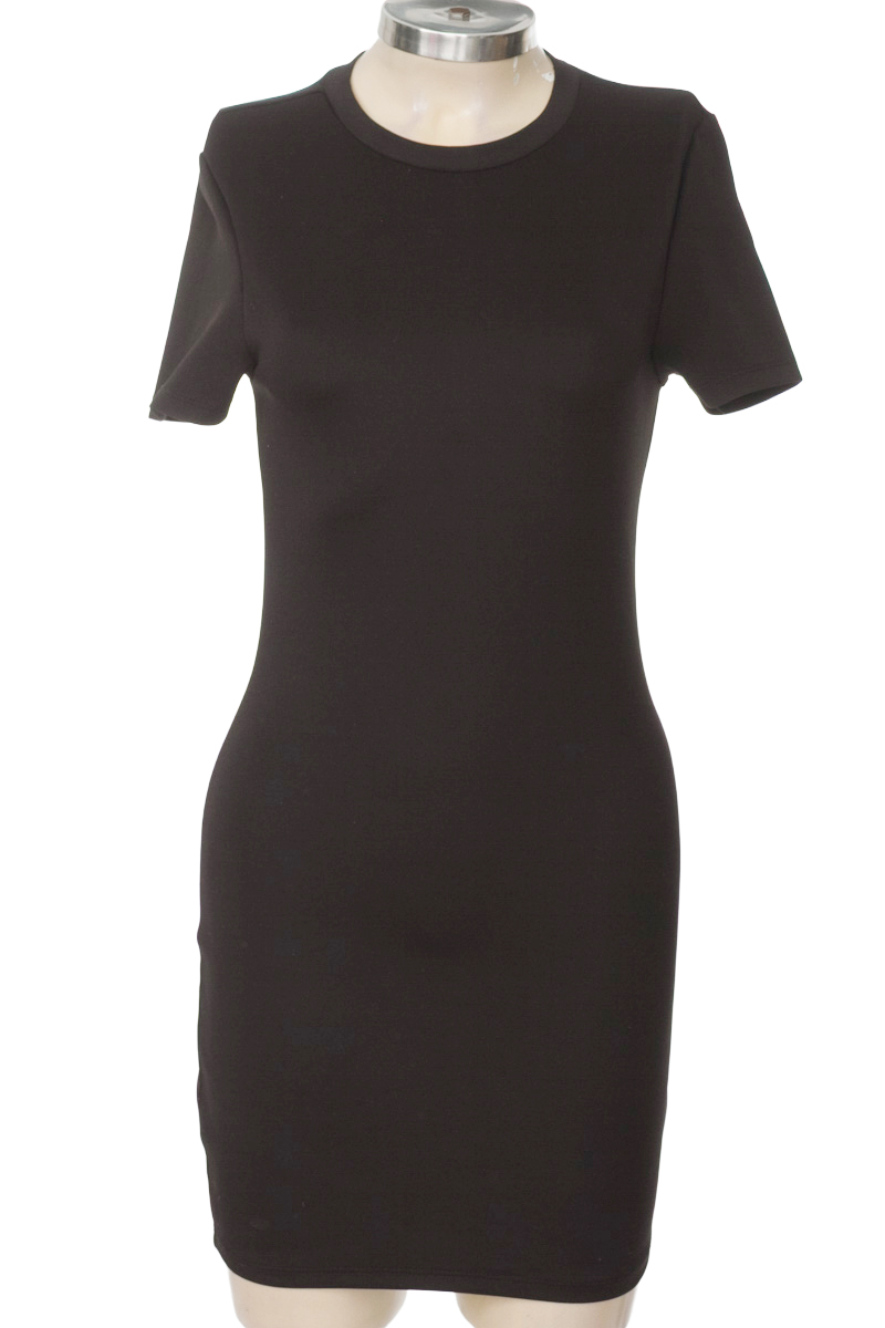 Vestido / Enterizo color Negro - Cecico