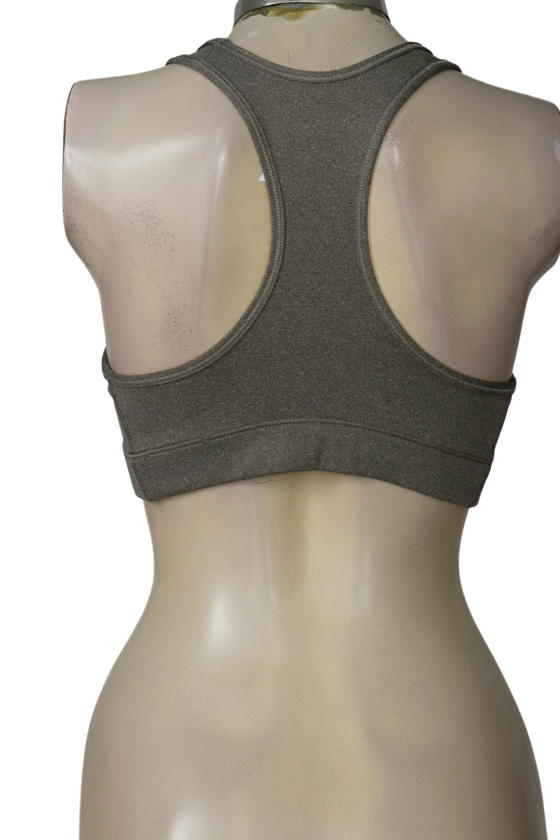 Ropa Deportiva / Salida de Baño color Gris - Nike