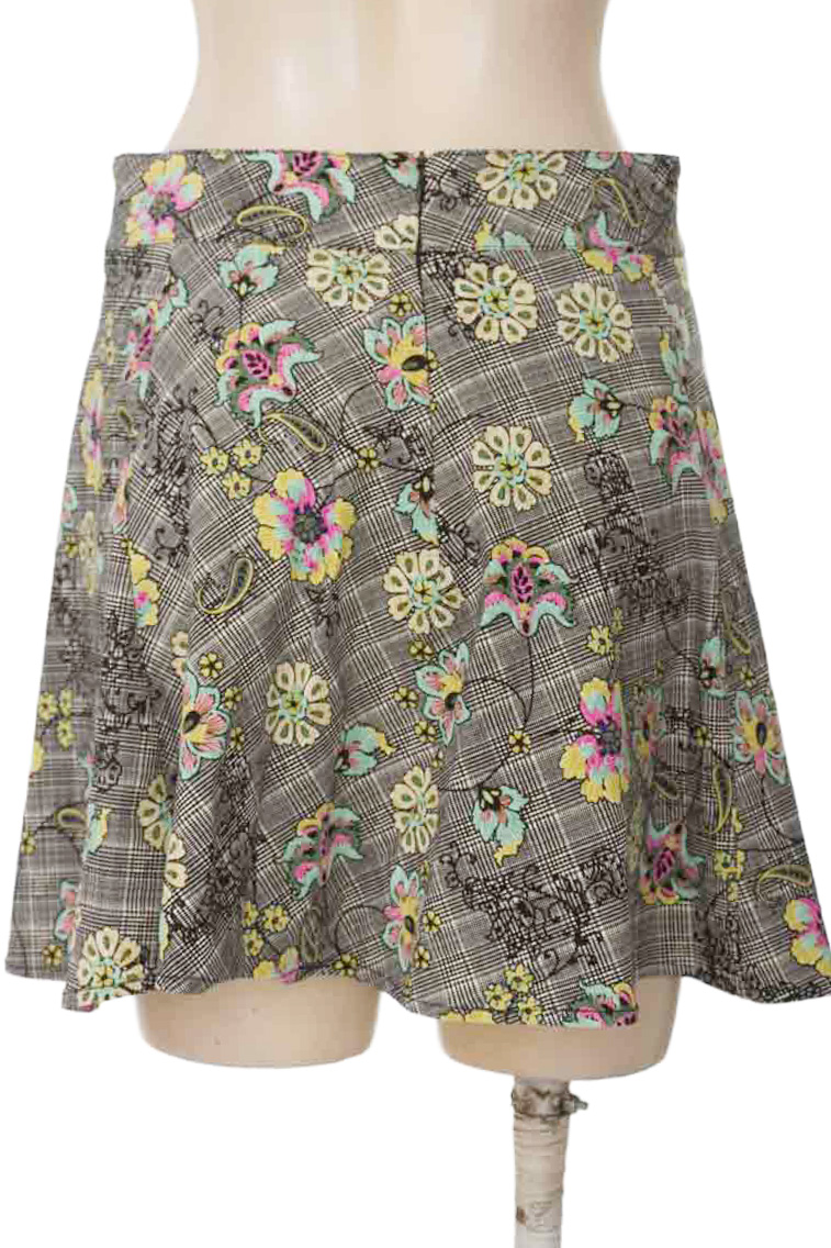 Falda color Negro - California Inn