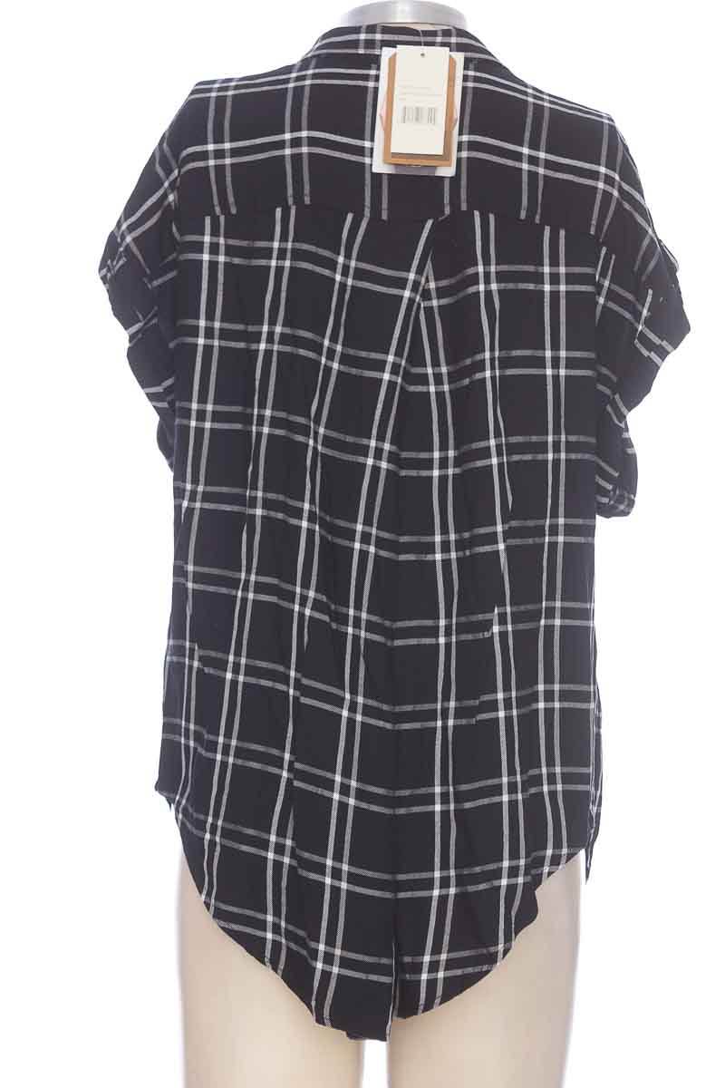 Jachs Girlfriend Flannel Shirt, (L, Black/White