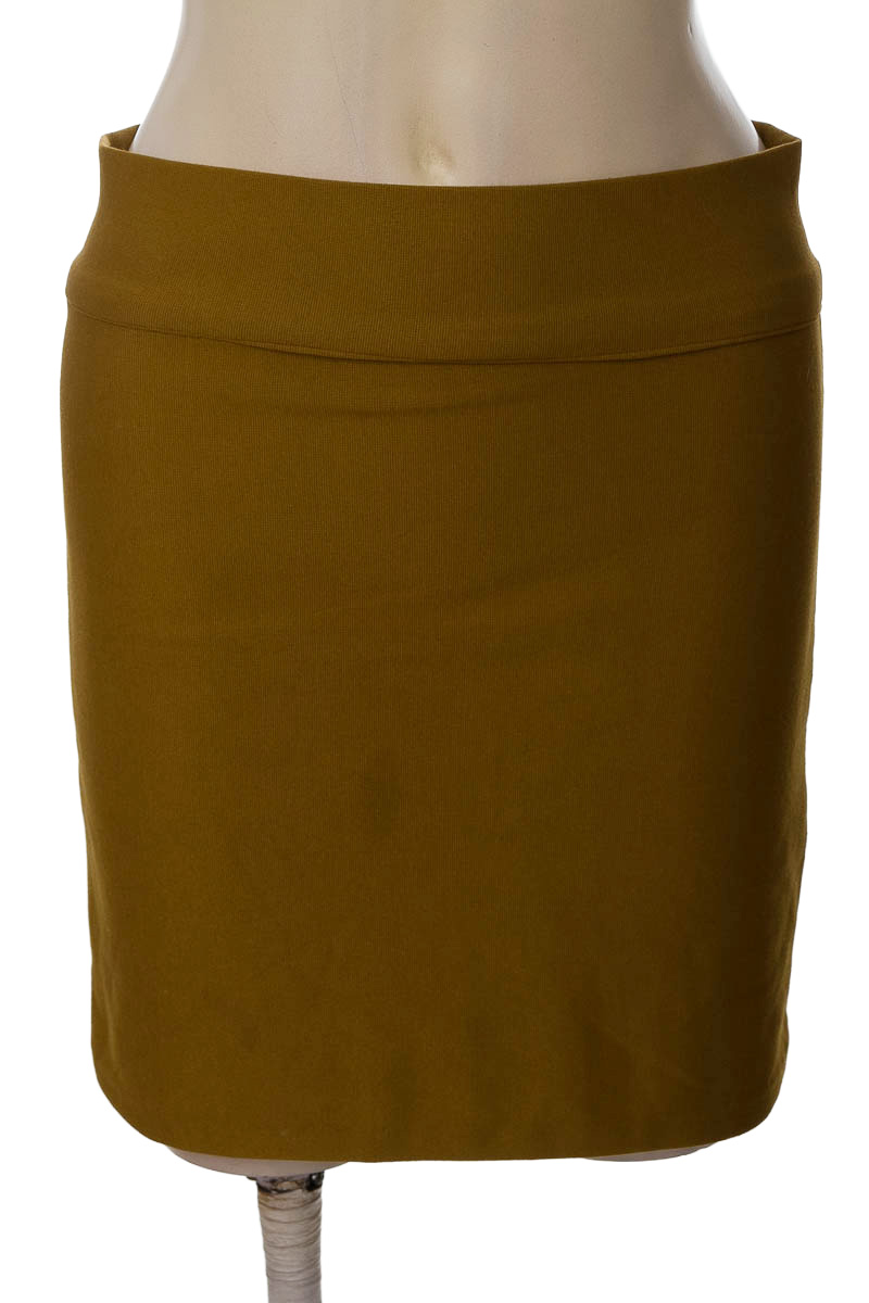 Falda color Verde - Closeando