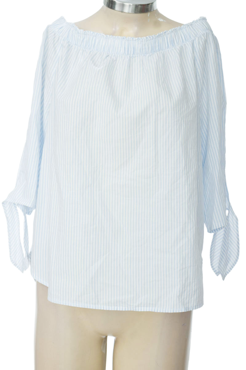 Blusa color Azul - Label Of Graded Goods h&M