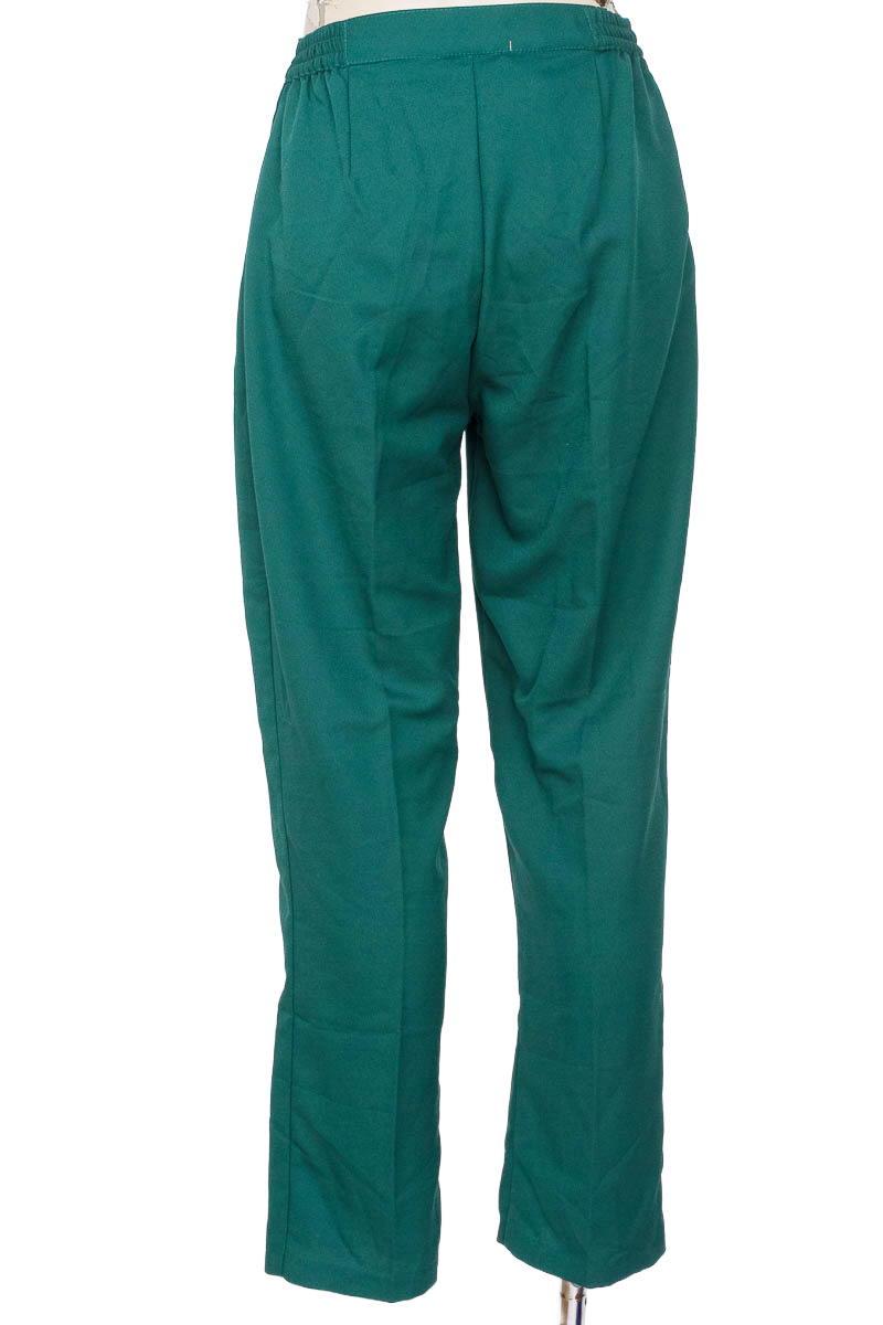 Pantalones color Verde - Closeando