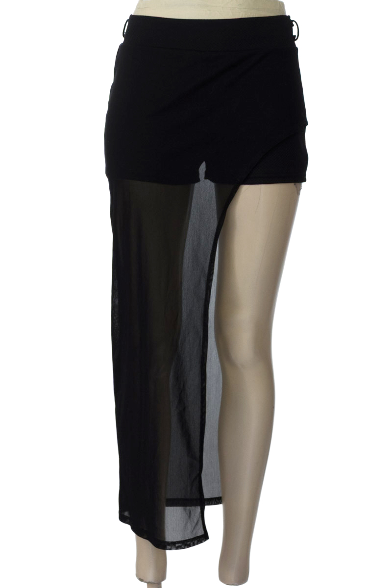 Ropa Deportiva / Salida de Baño color Negro - Contenta