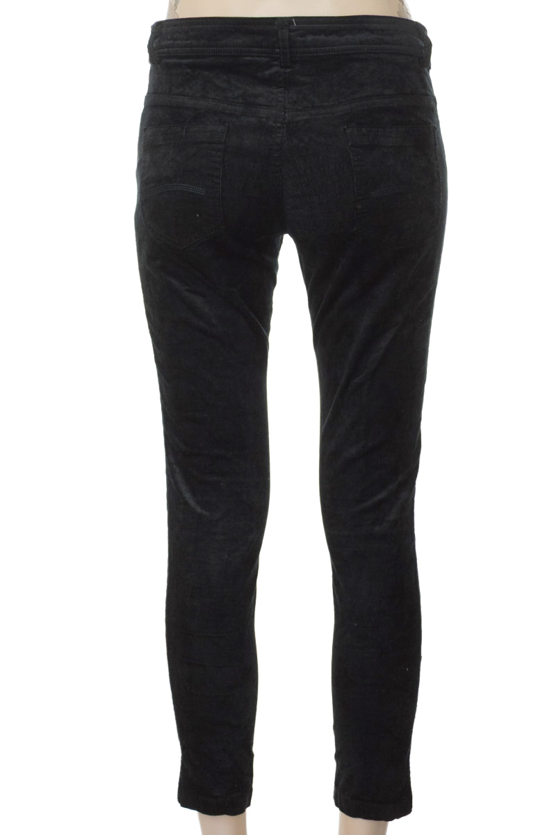 Pantalones color Verde - Basement