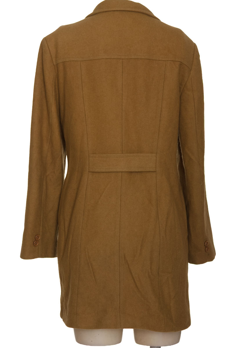 Chaqueta / Abrigo color Beige - Closeando
