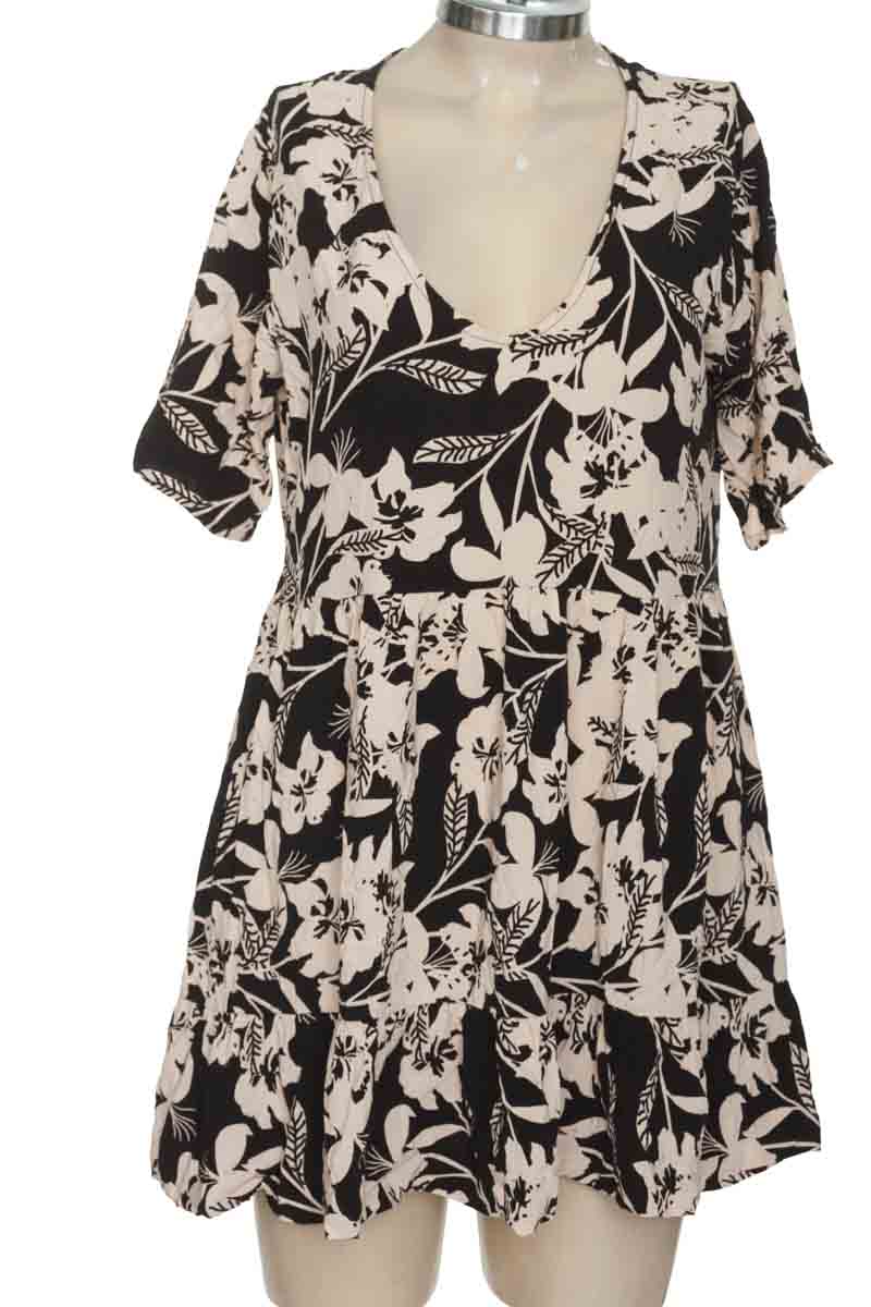 Vestido / Enterizo color Estampado - Arkitect