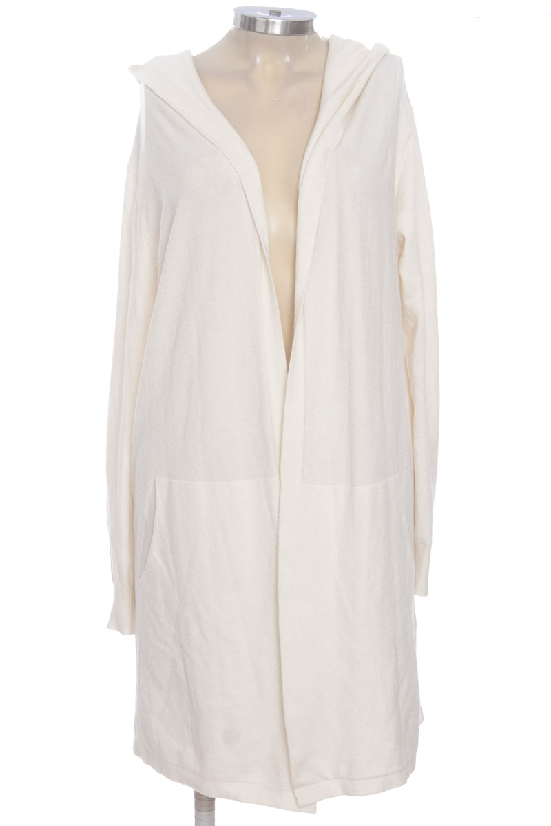 Sweater color Beige - Inmaculada Valentina Jaramillo