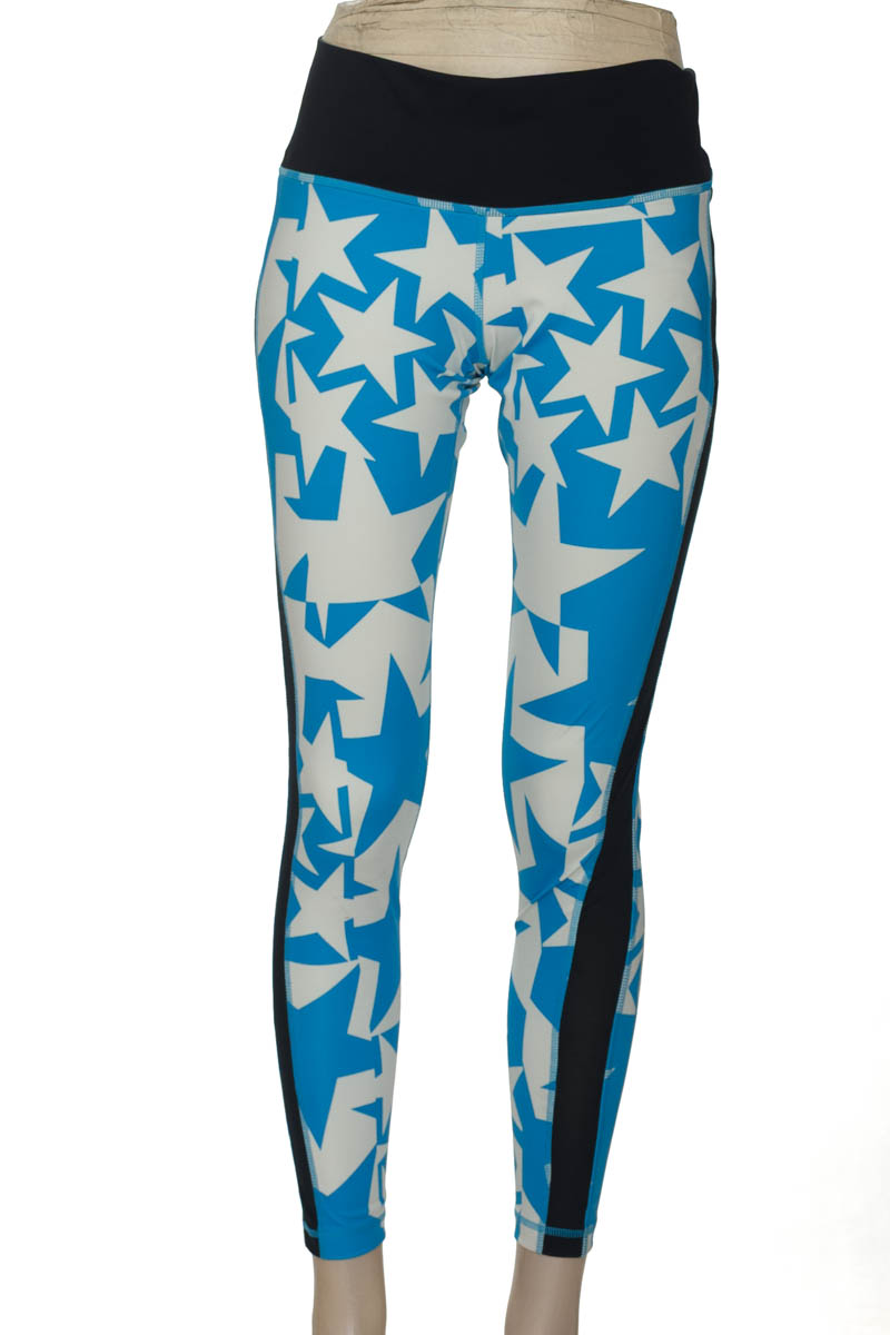 Ropa Deportiva / Salida de Baño color Estampado - Adidas
