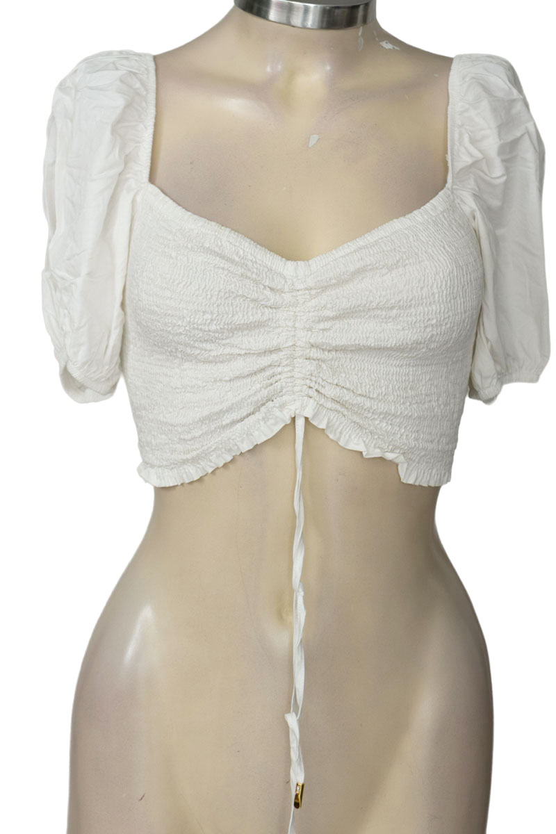 Top / Camiseta color Blanco - Studio F