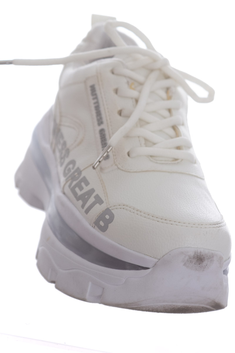 Zapatos color Blanco - Nuttiness great b