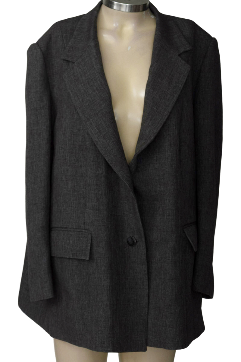 Chaqueta / Abrigo color Gris - Closeando