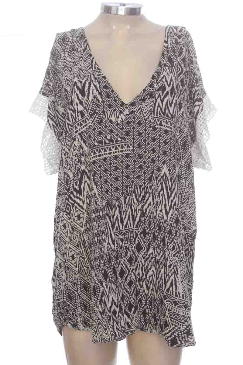Blusa color Negro - Touche