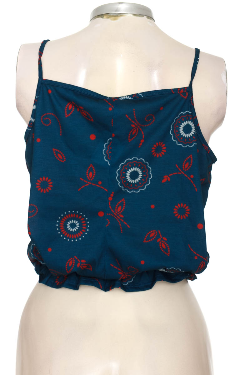 Top / Camiseta color Azul - Azzorti