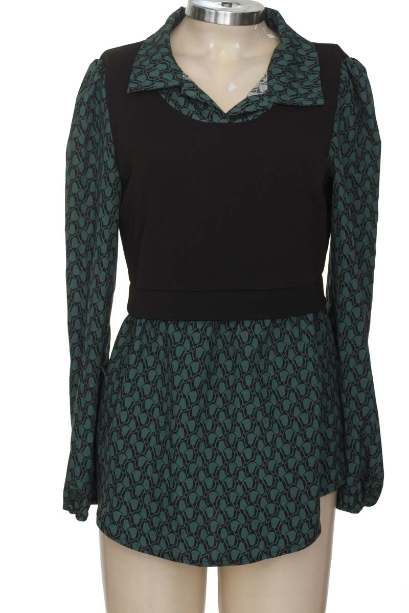 Blusa color Verde - Closeando
