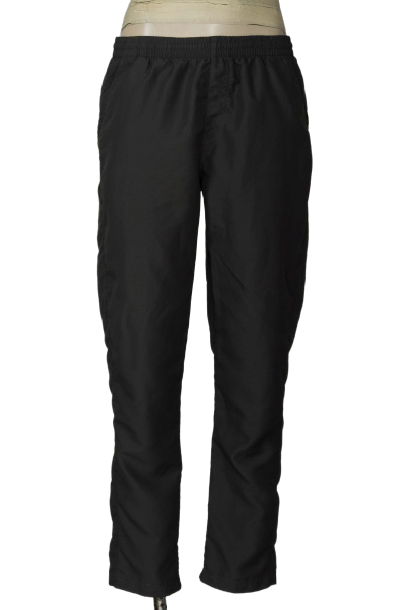 Ropa Deportiva color Gris - Gef