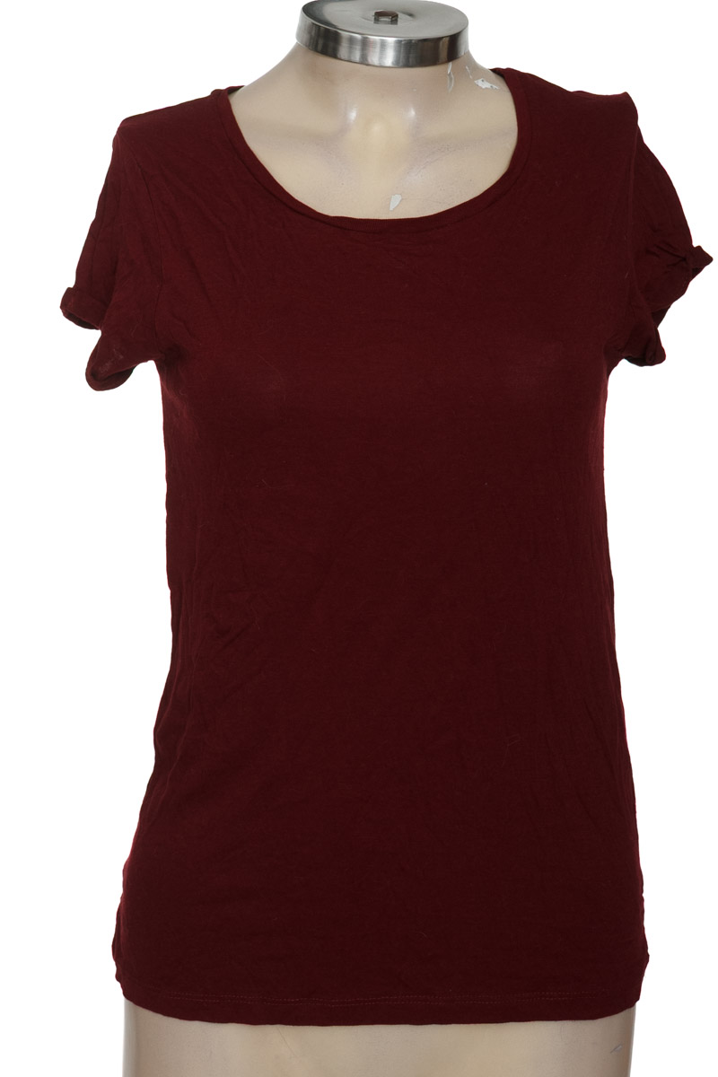 Top / Camiseta color Vinotinto - Stradivarius