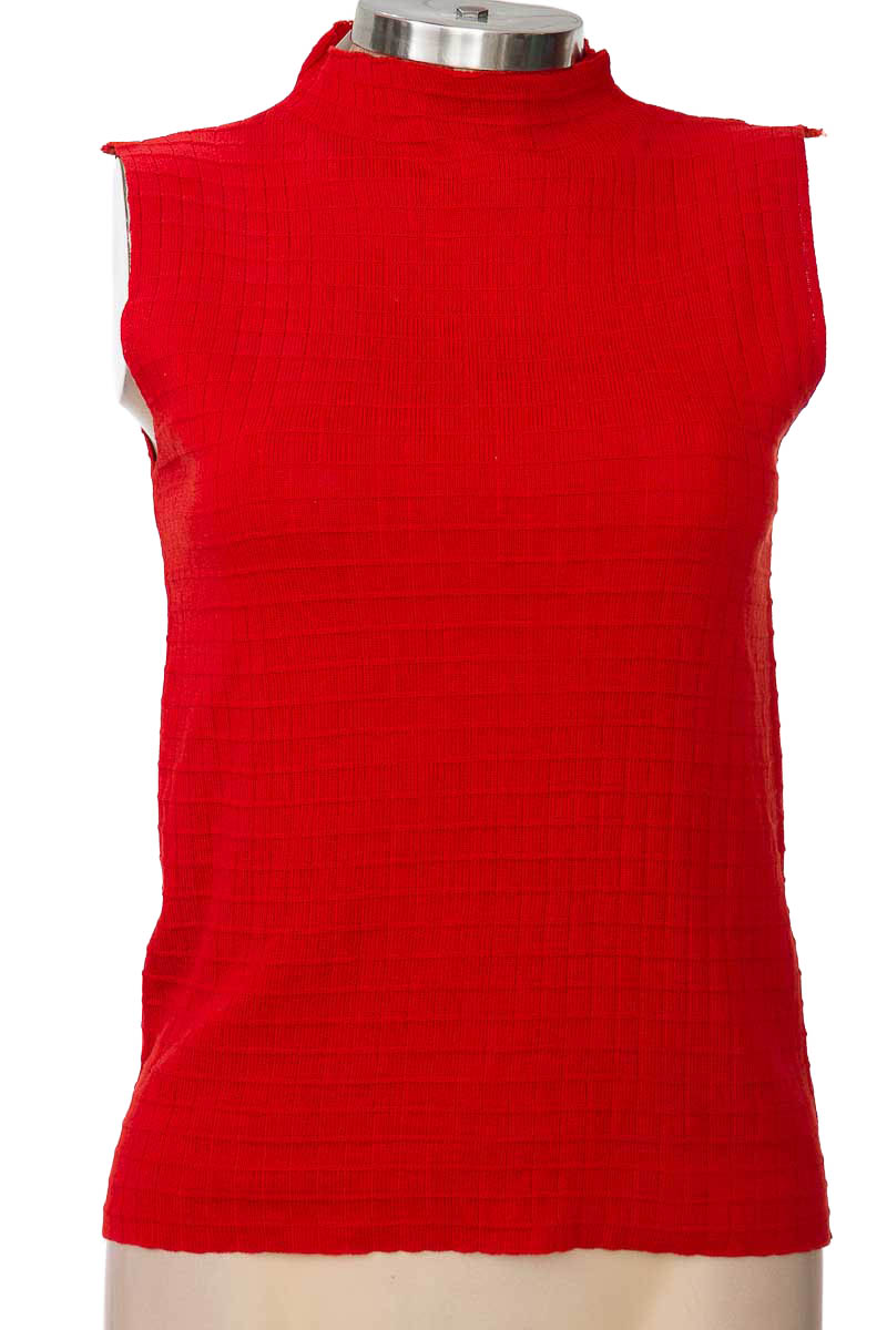 Top / Camiseta color Rojo - Closeando