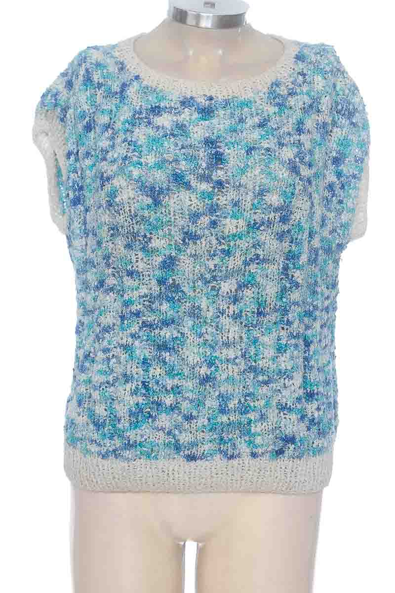 Sweater color Azul - Closeando