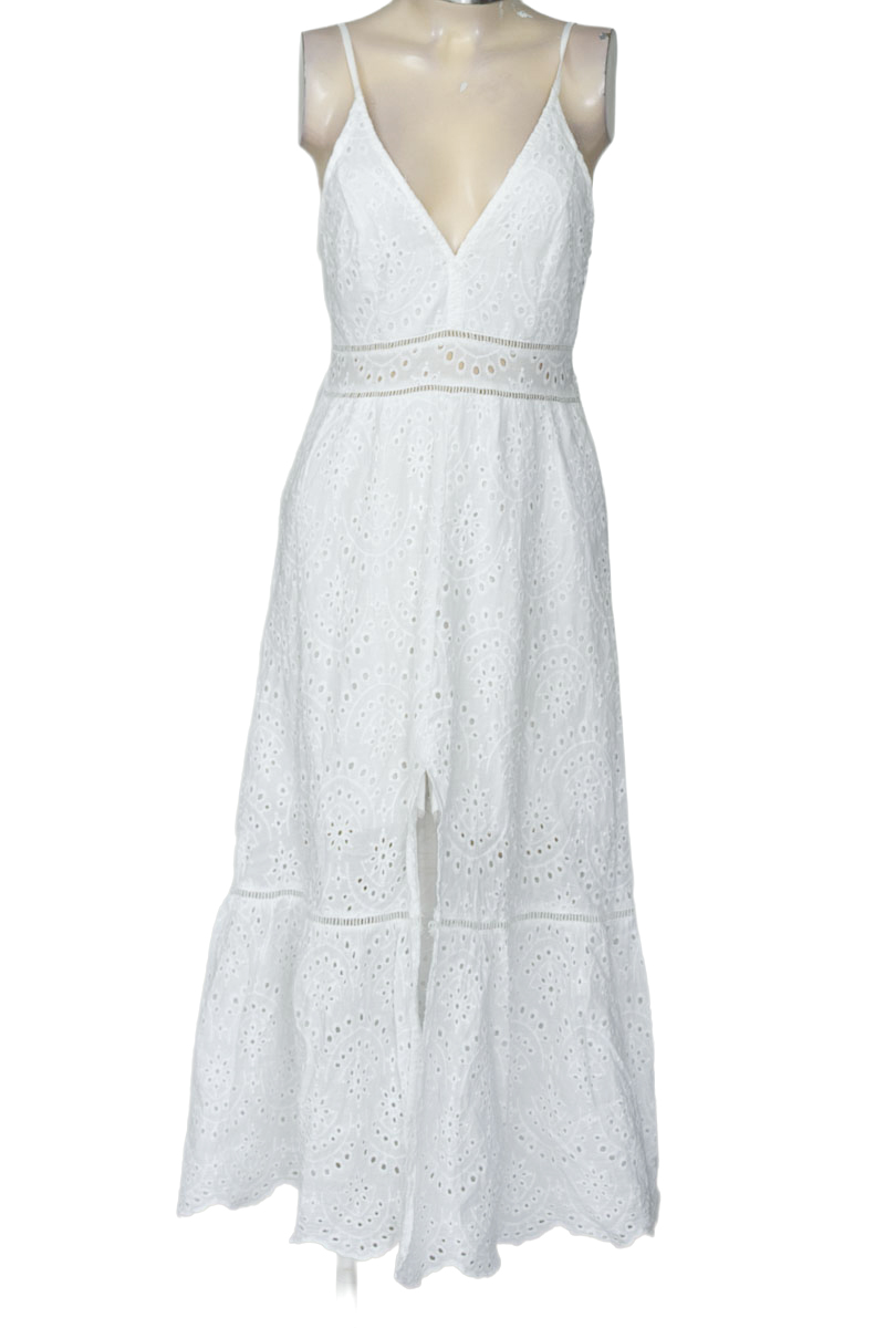 Vestido / Enterizo color Blanco - Simplee