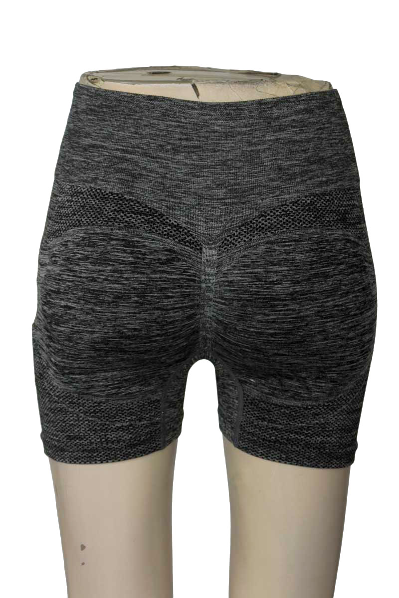 Ropa Deportiva / Salida de Baño color Gris - Closeando