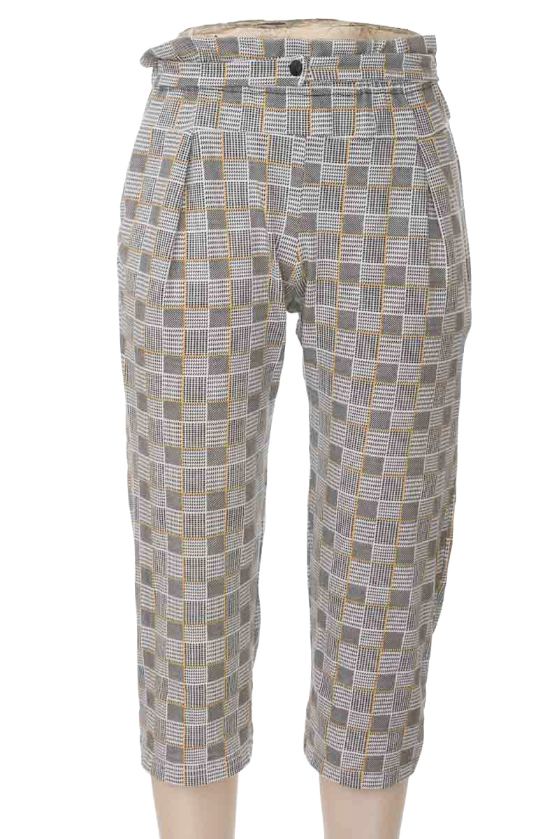 Pantalones color Gris - Closeando