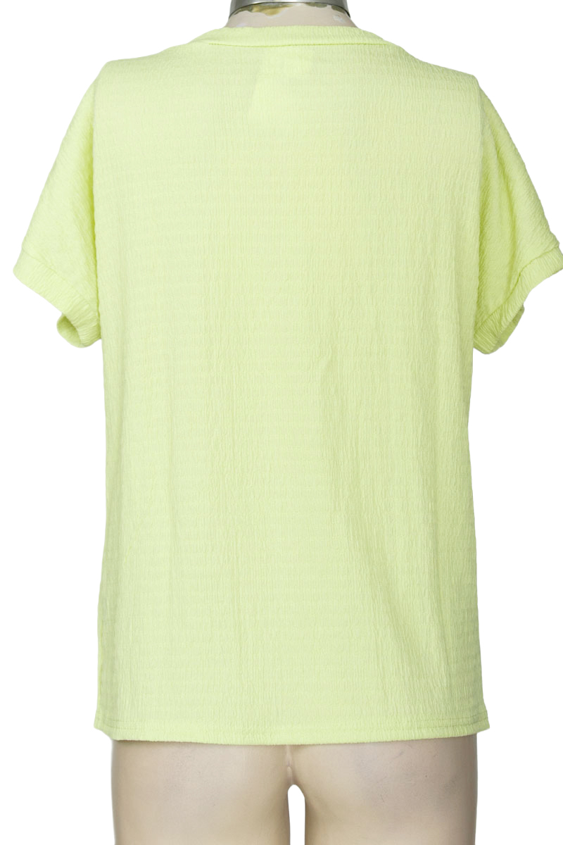 Top / Camiseta color Verde - Closeando