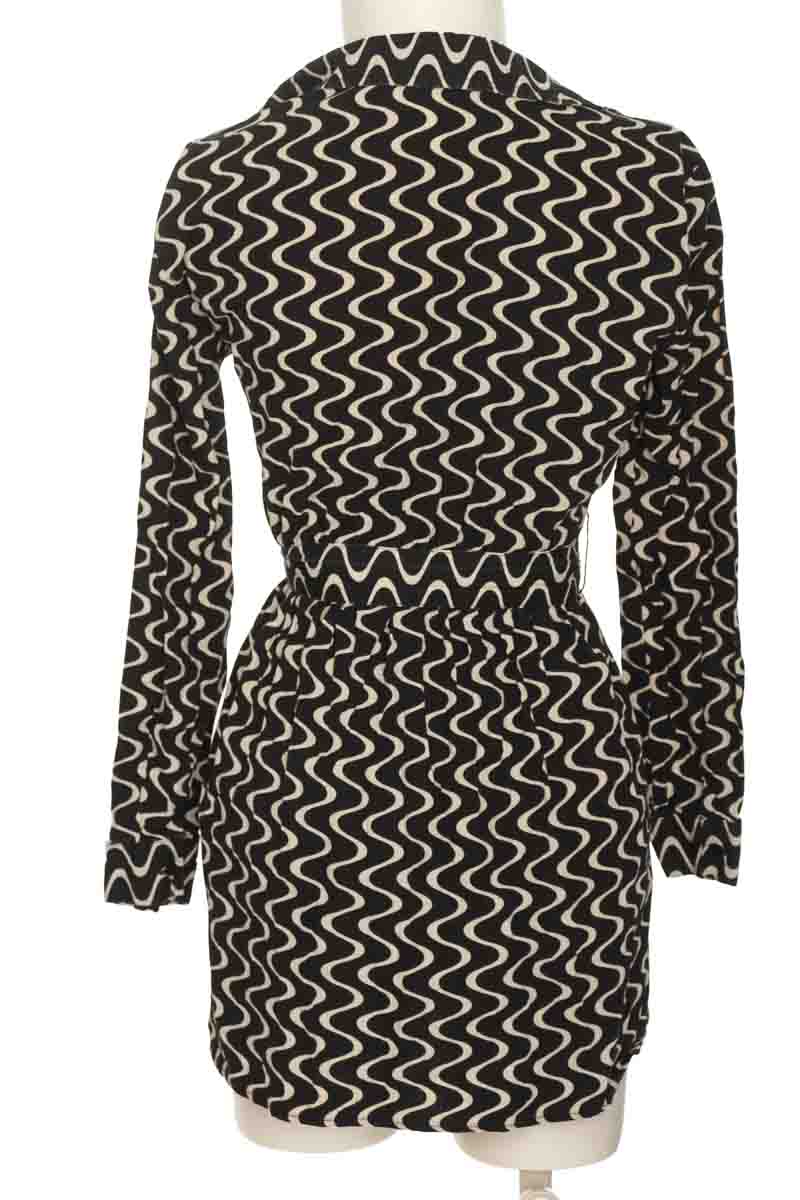 Vestido / Enterizo color Negro - Stradivarius